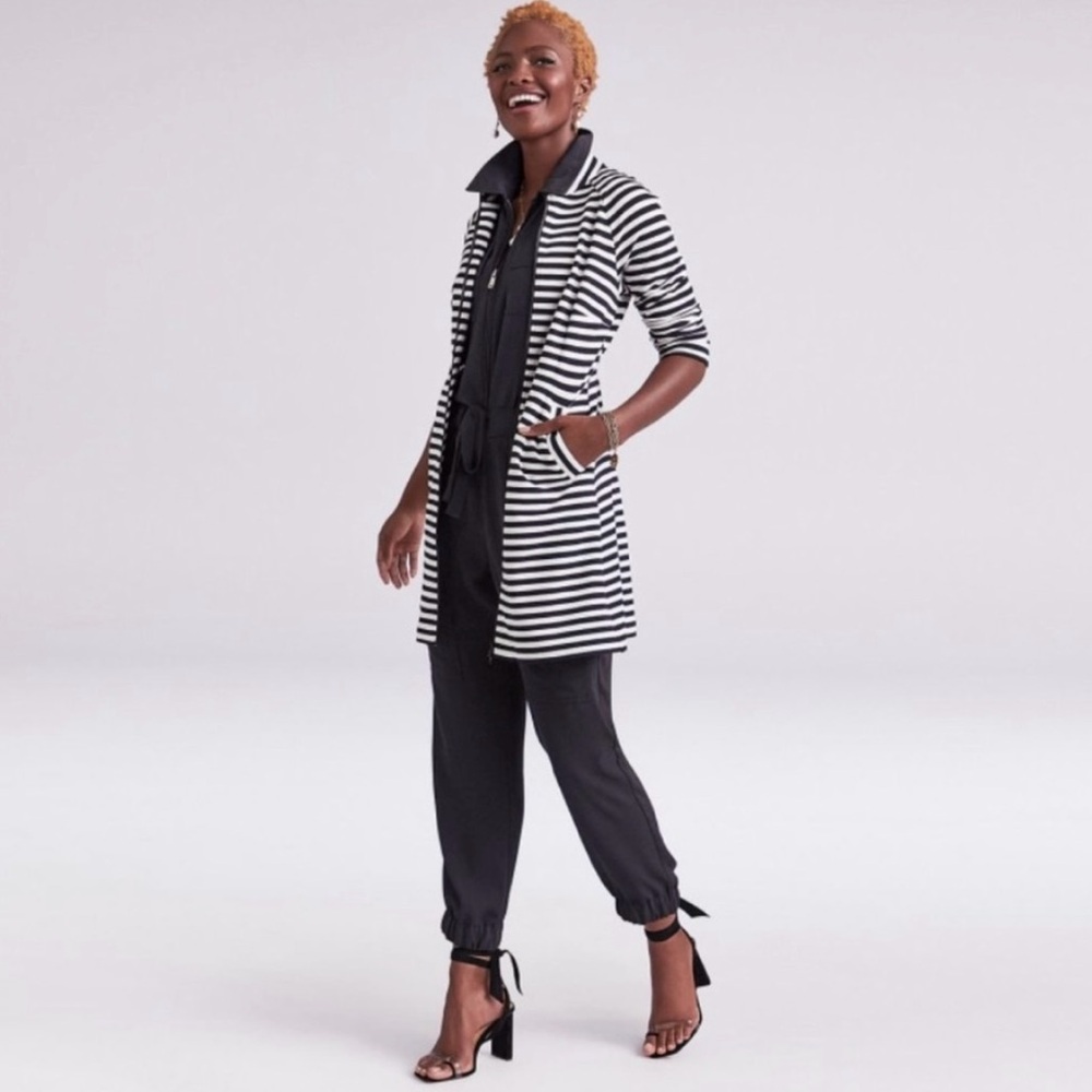 CAbi Women’s Style 5851 Byline Jacket, Black and White, Size medium